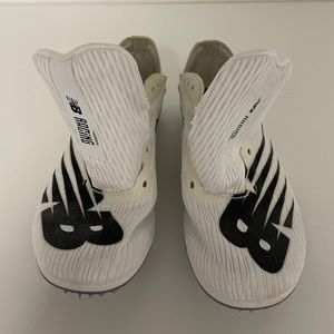 Track shoes. Size 6.  Like new.